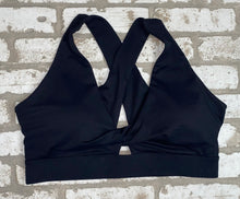 Load image into Gallery viewer, Fabletics Twist Bra- (1X)
