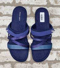 Load image into Gallery viewer, Easy Spirit Sesell Sandals- (Size 12)
