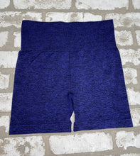 Load image into Gallery viewer, Zyia Seamless Hustle Shorts- (M)
