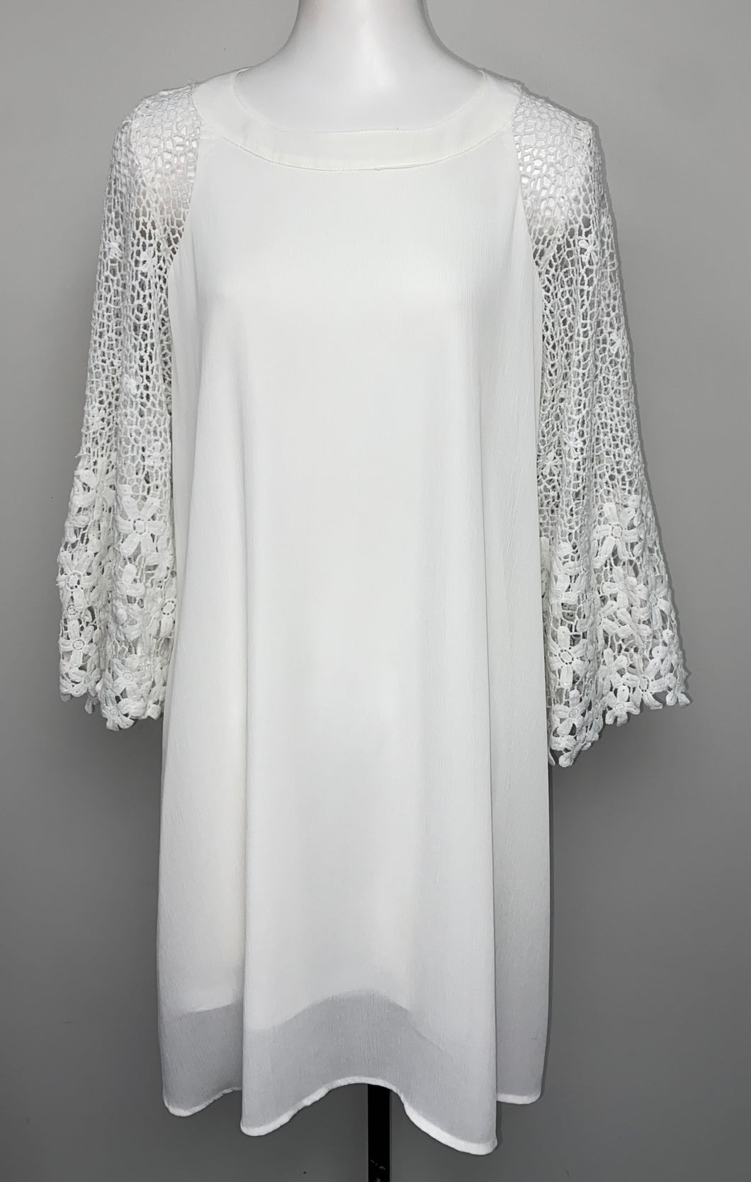 Boutique White Dress- (XXL)