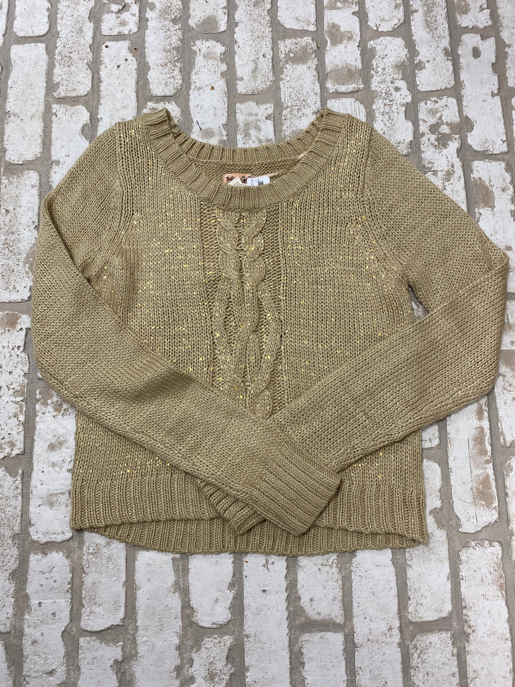 MUDD Sweater NEW! (L)