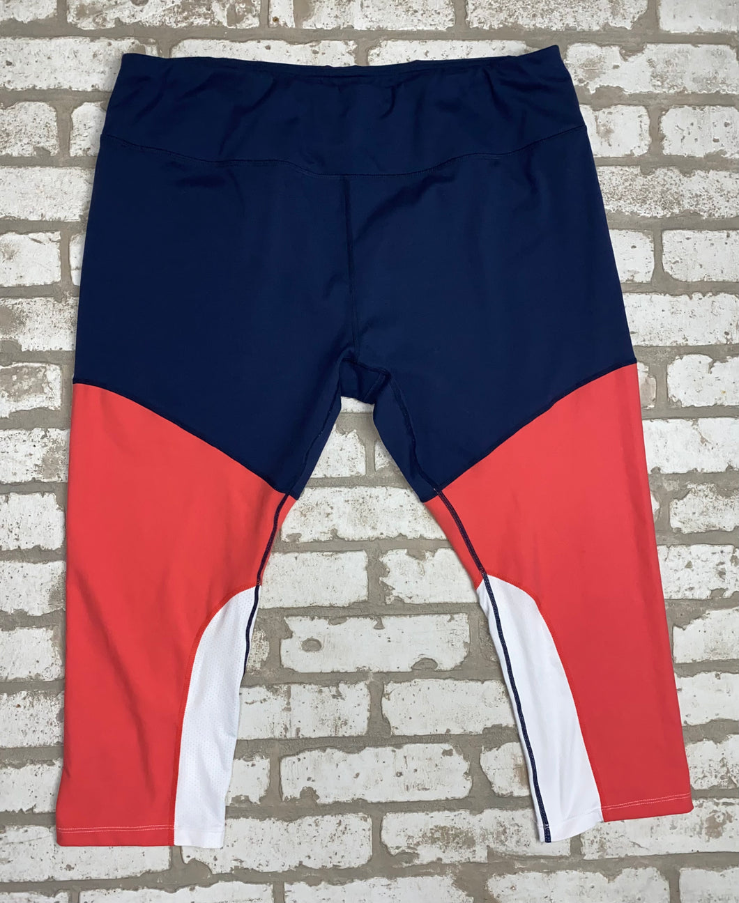 MTA Sport Crop Leggings- (2X)