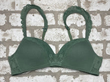 Load image into Gallery viewer, Aerie Real Happy Wireless- (Size 36A)
