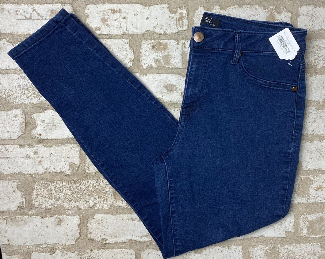 1822 Dark Wash Jegging- (Size 14)